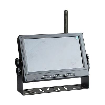 Wireless Solar Forklift Camera Kit with 9600mAh Battery, Magnetic Mount, 7-Inch Monitor and IP68 Waterproof Camera